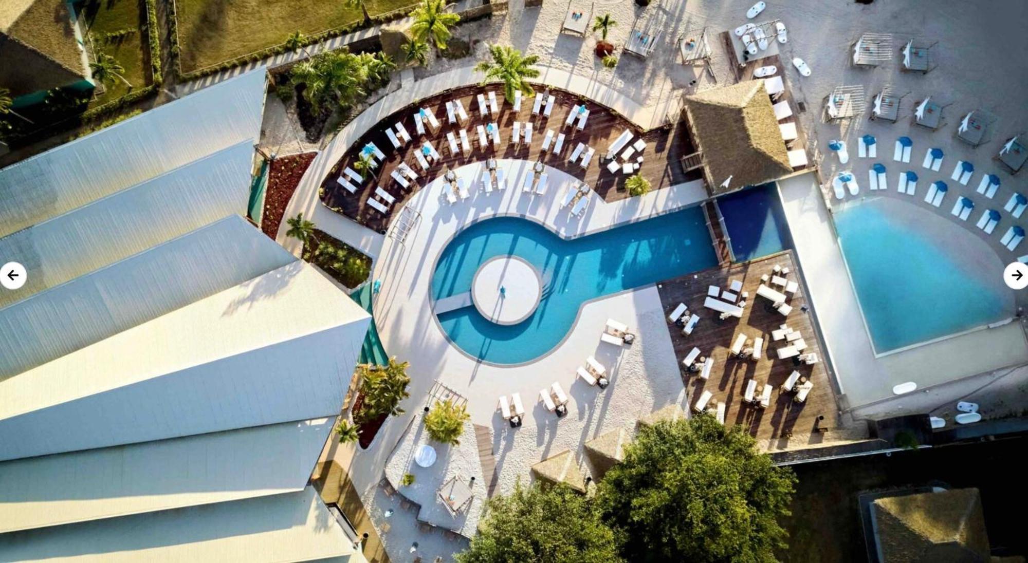 L Oralya - Blue Dream, Plage, Piscine, Restaurant Grand-Bourg  Экстерьер фото