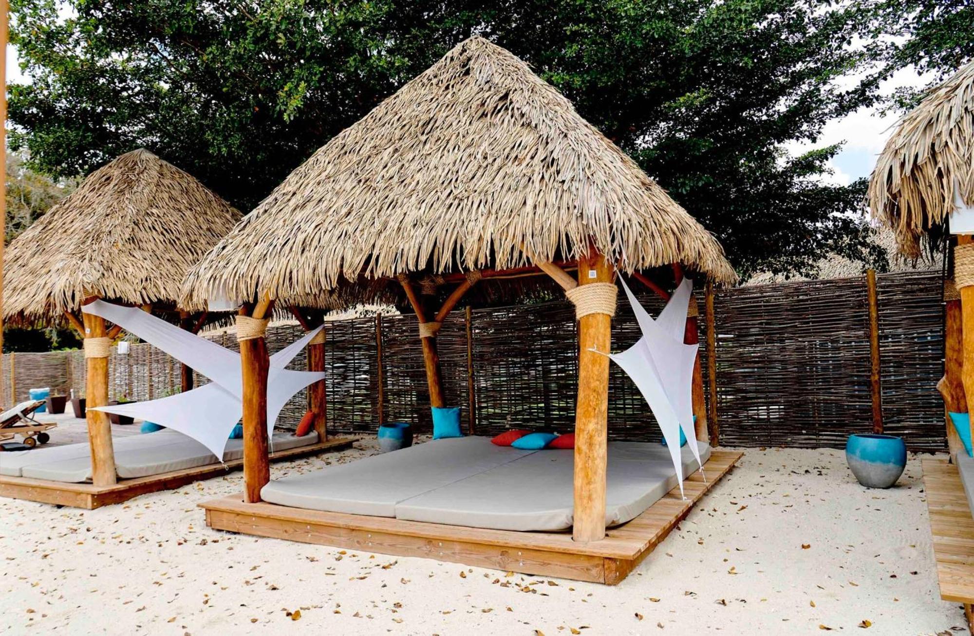 L Oralya - Blue Dream, Plage, Piscine, Restaurant Grand-Bourg  Экстерьер фото