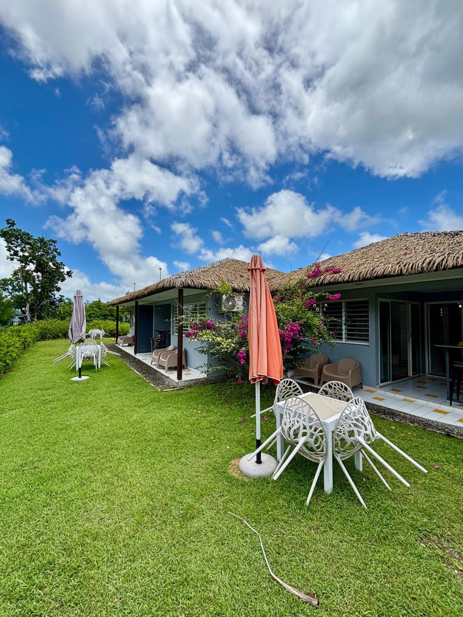 L Oralya - Blue Dream, Plage, Piscine, Restaurant Grand-Bourg  Экстерьер фото